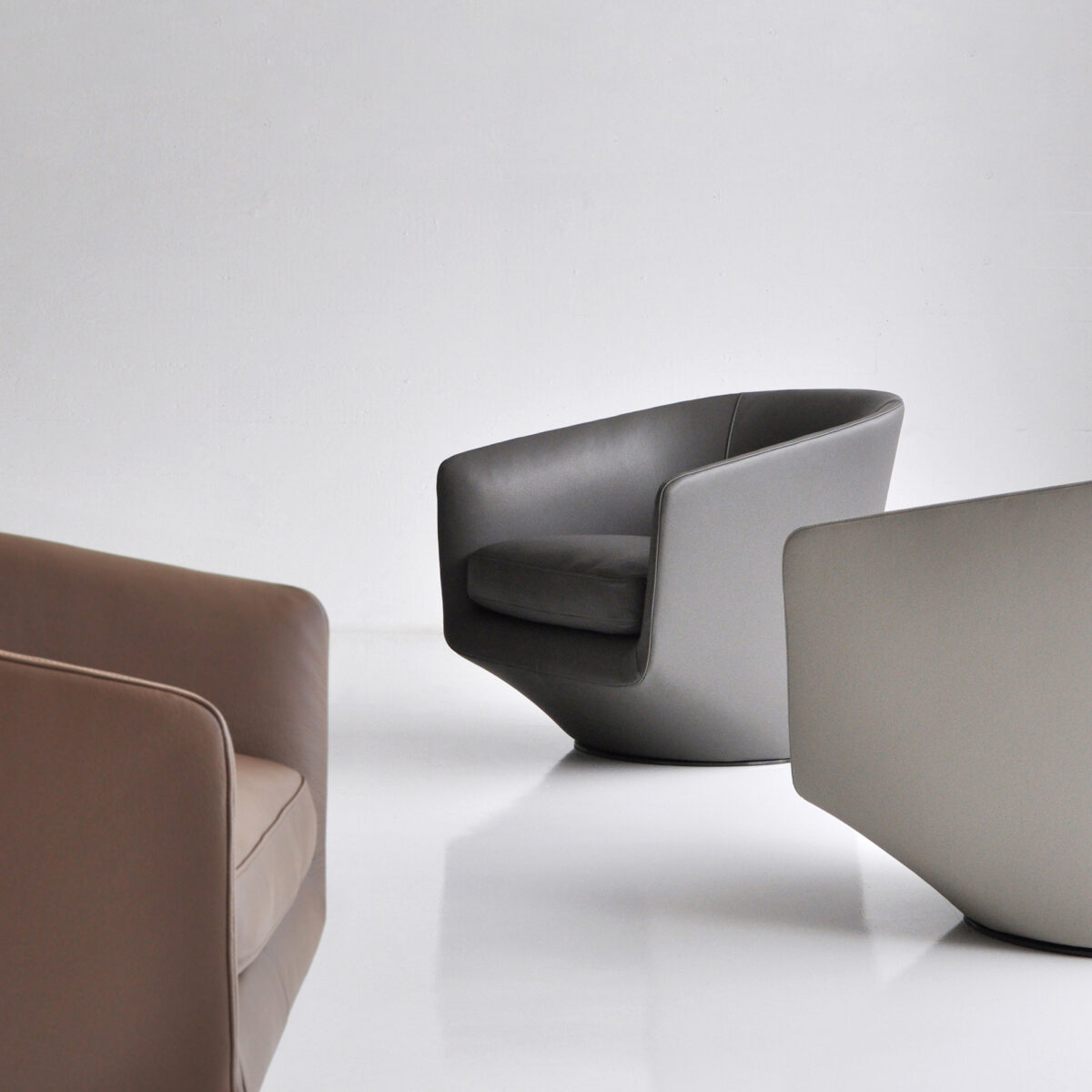 Featured Products - U Turn Chair by Bensen