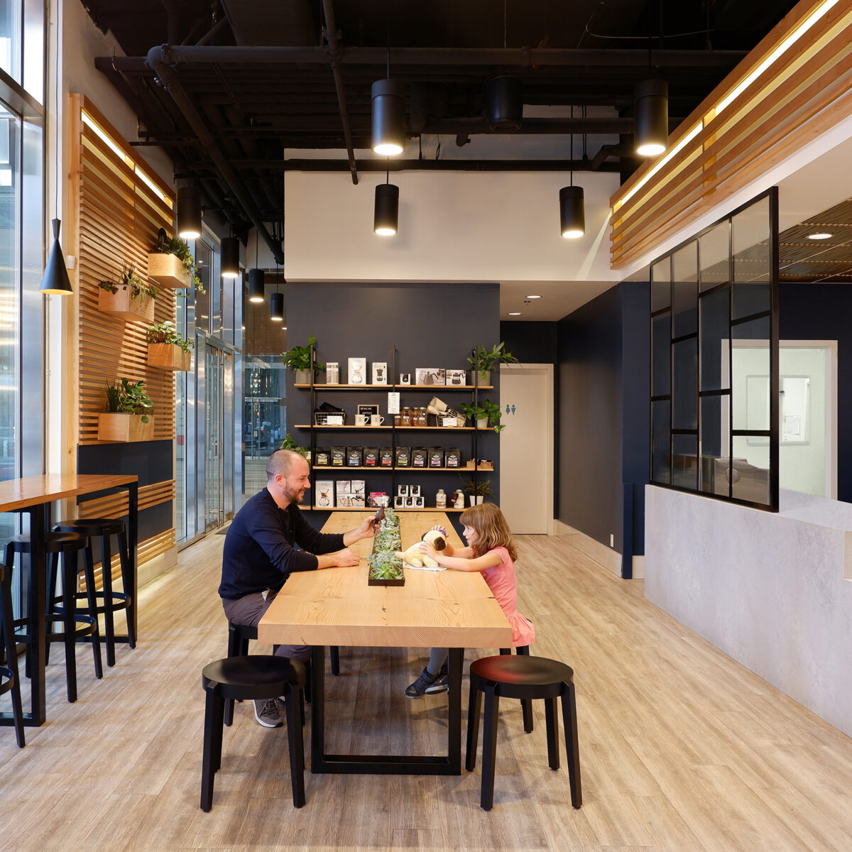 Design - Pallet Coffee Roaster, Howe Cafe