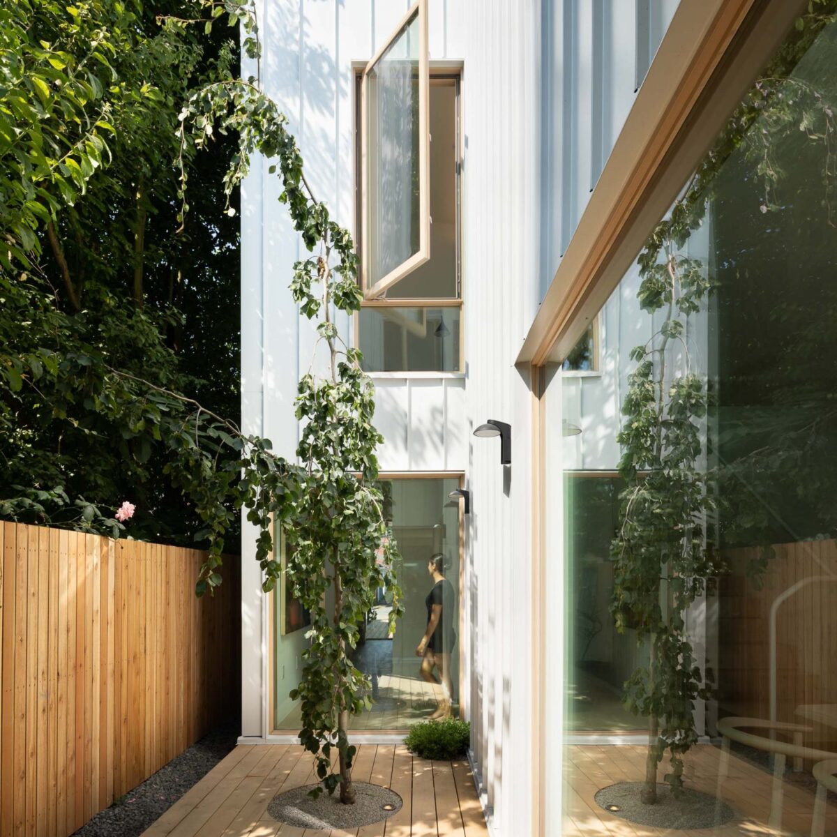 Home Tours - St. George Street House