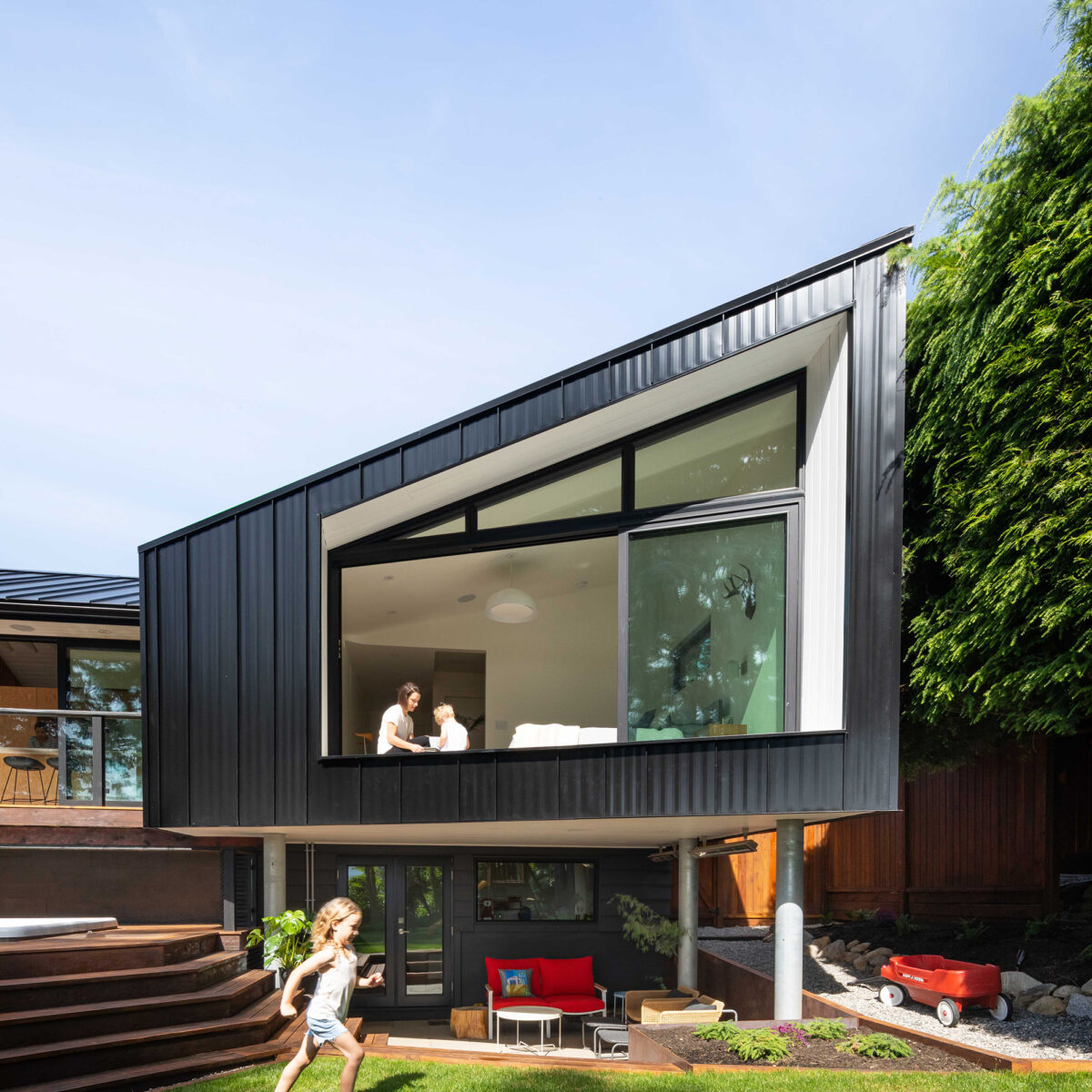 Home Tours - Graft2 House