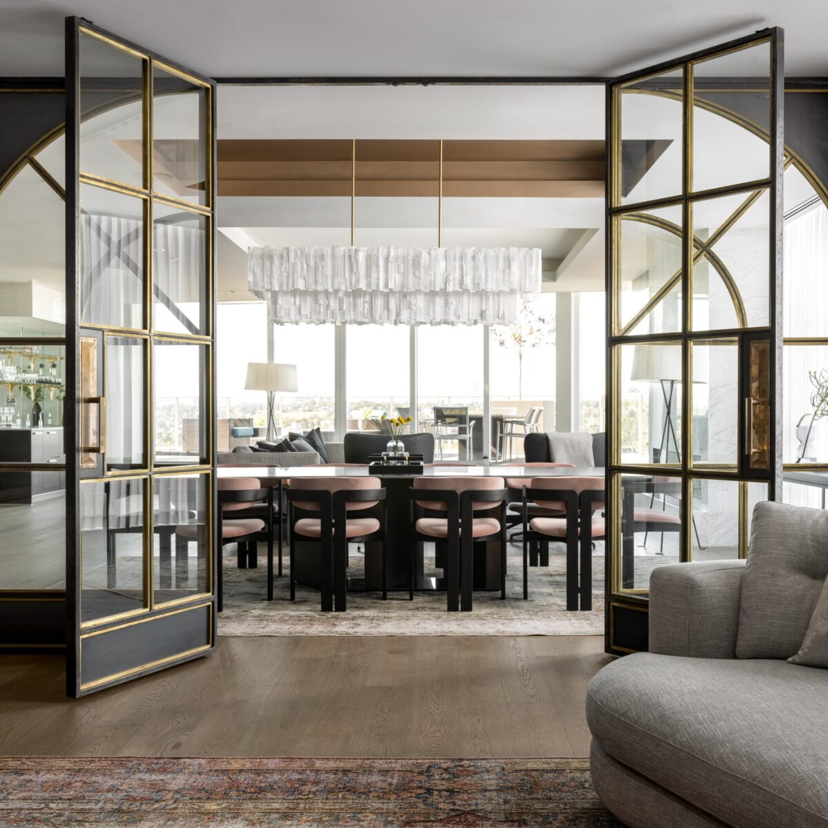 Home Tours - Concord Tower Penthouse